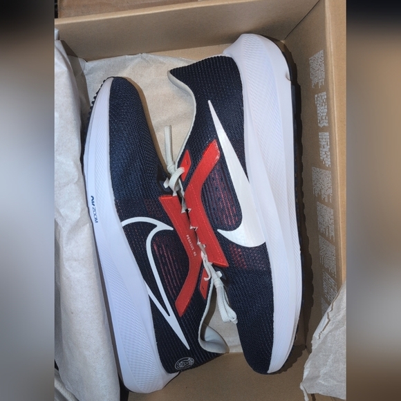 Nike Air Zoom Pegasus 40 PSG Men\'s Navy and Red Athletic Shoes Size 14 main image 6